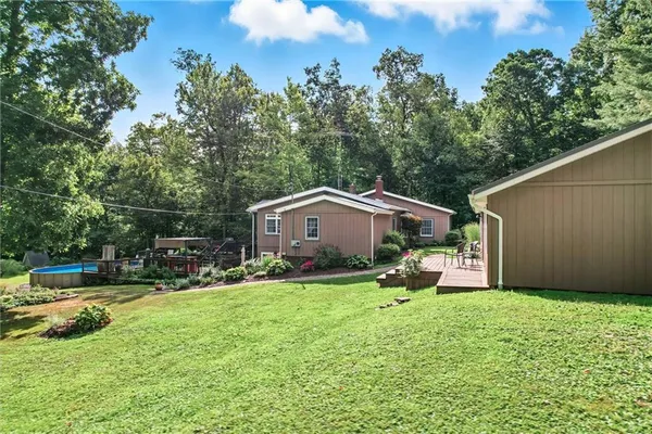 $685,000 | 78 Folk Road, Fredonia, PA 16124