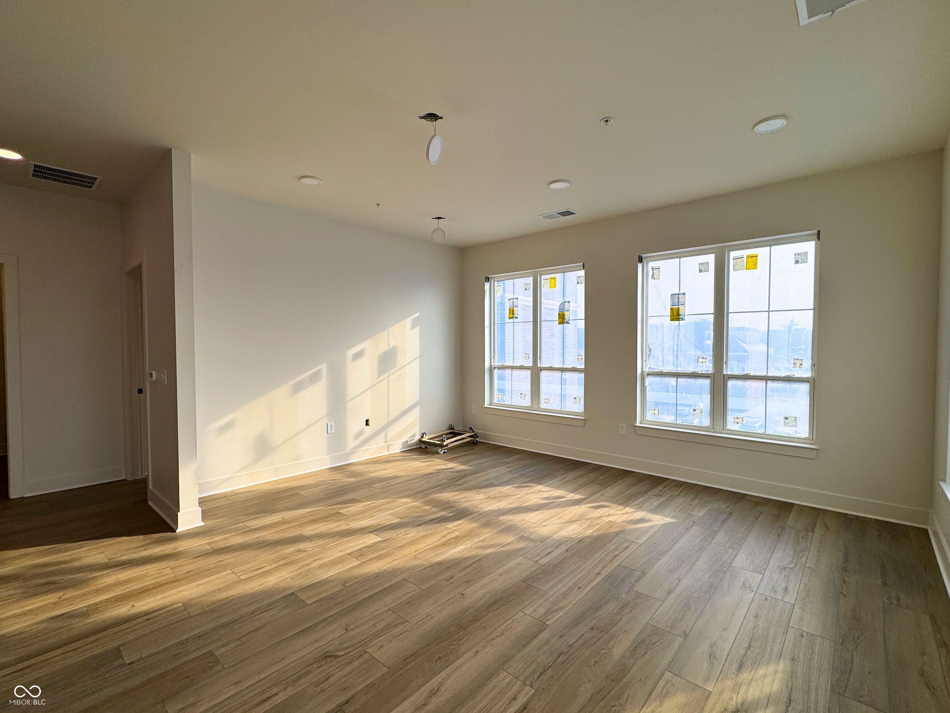 925 Veterans Way, Unit 101 Carmel, IN 46032 - Photo 12 of 28