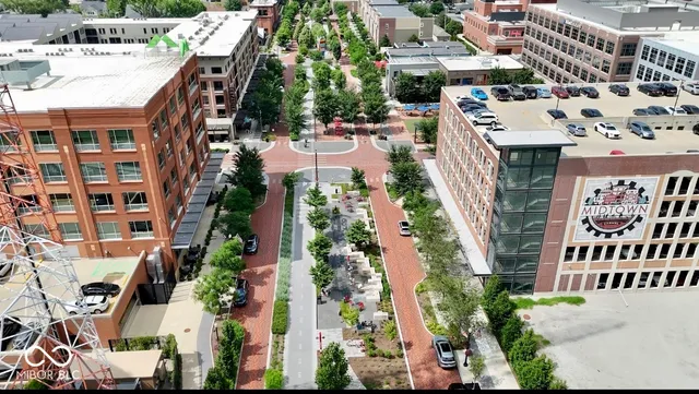 $550,000 | 925 Veterans Way, Unit 101, Carmel, IN 46032