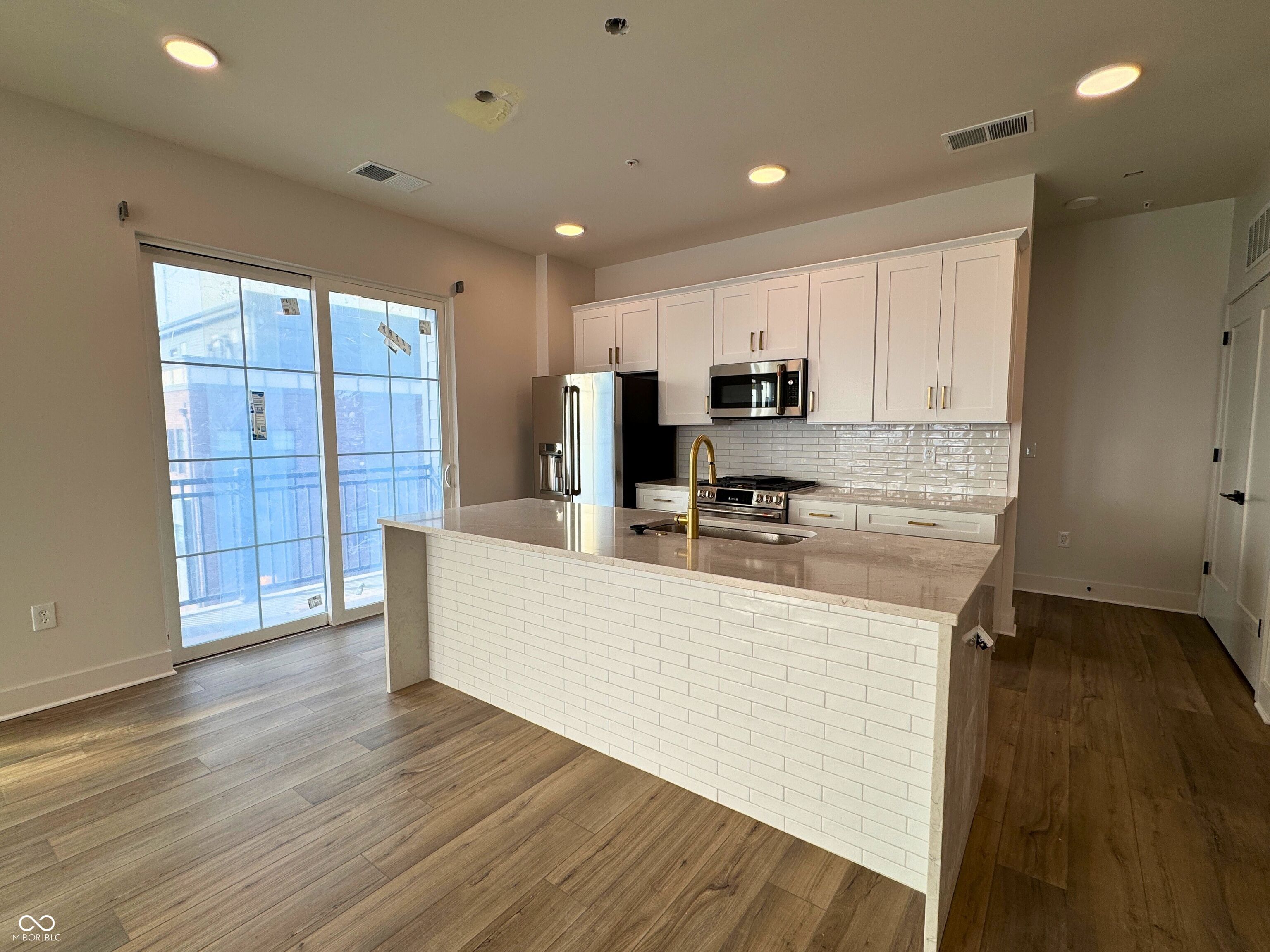 925 Veterans Way, Unit 101 Carmel, IN 46032 - Photo 7 of 28