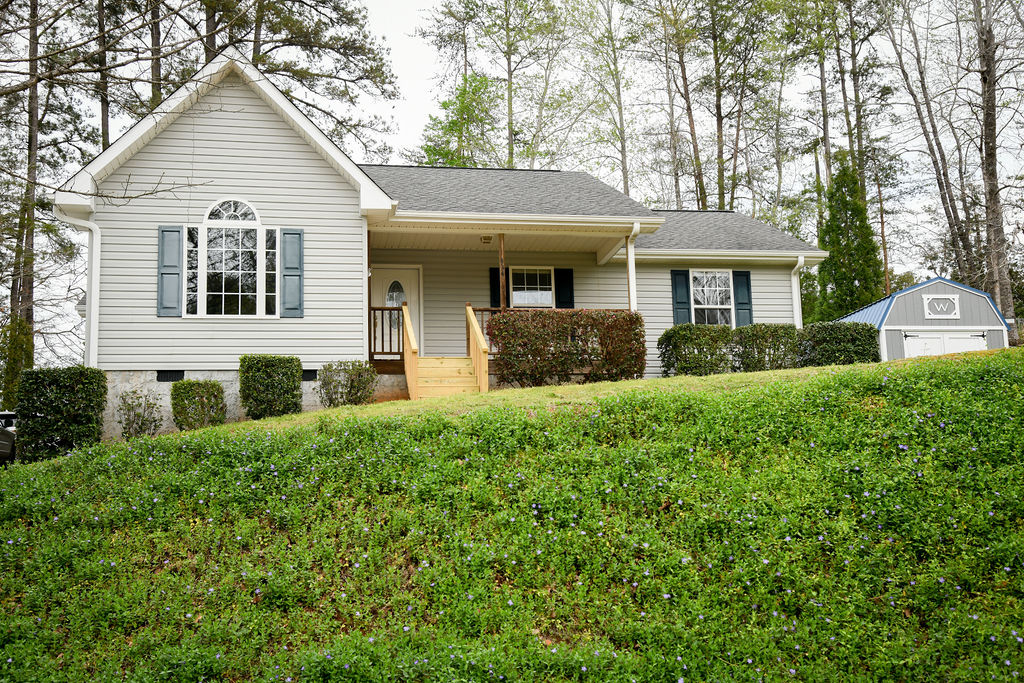 434 Den Ridge Drive Walhalla, SC 29691 - Photo 3 of 31 Gallery Image 3
