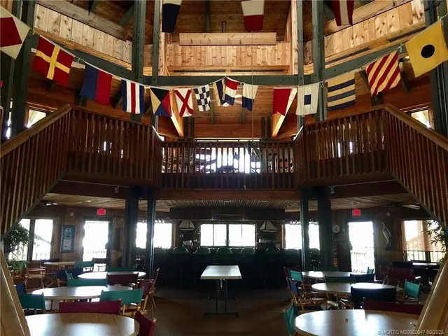 $2,900 | 3901 Southeast St Lucie Boulevard, Unit 18, Stuart, FL 34997