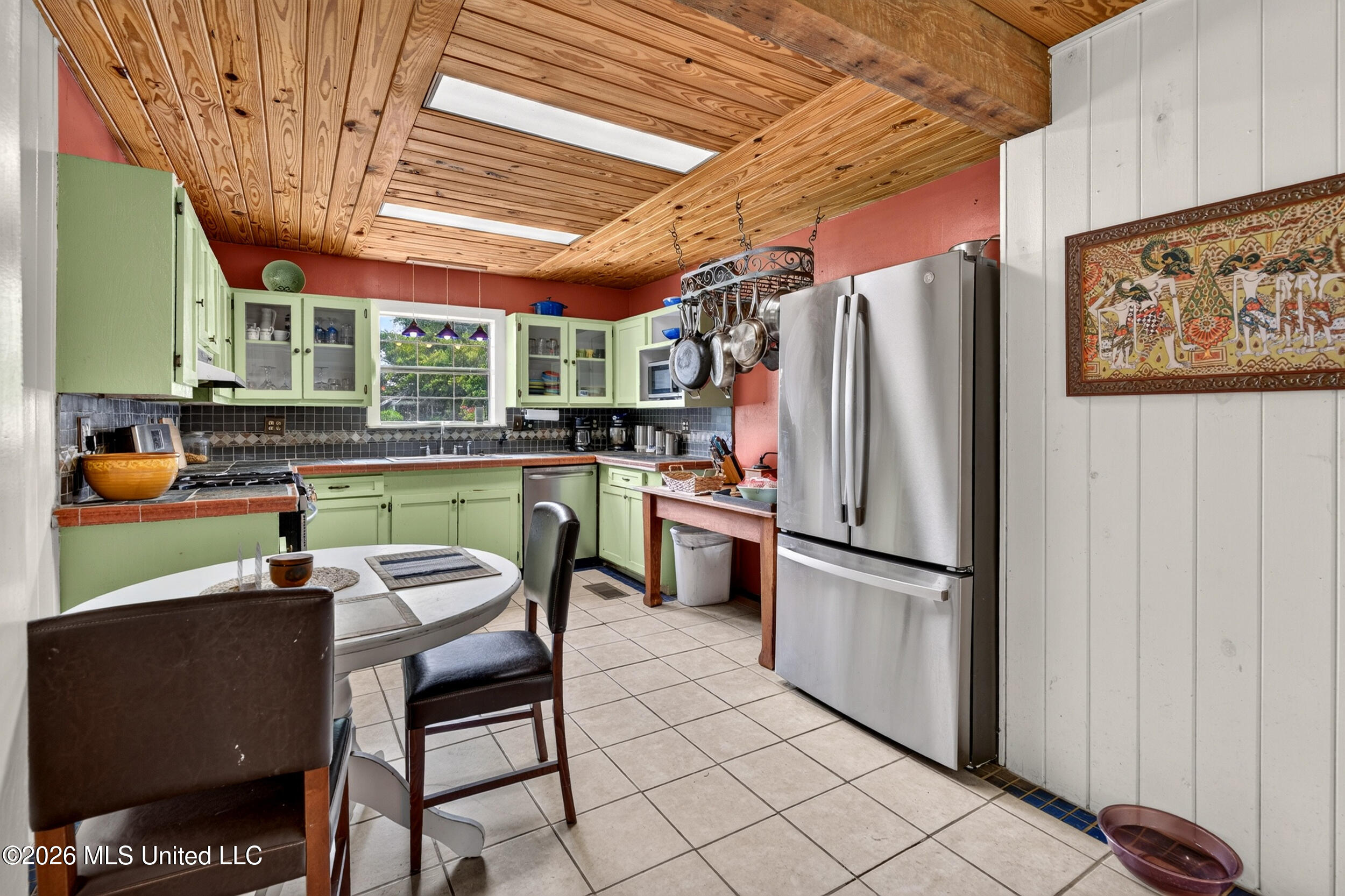 574 Slade Woodward Road Poplarville, MS 39470 - Photo 20 of 106 20_kitchen