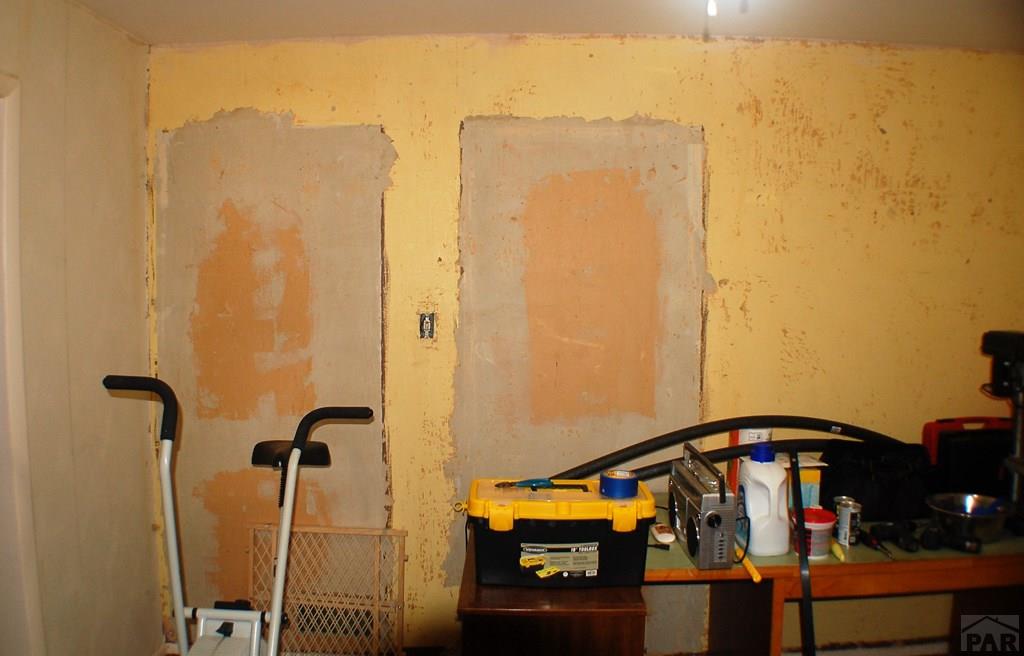 2322 De Soto Road Pueblo, CO 81003 - Photo 5 of 23 Gallery Image 5