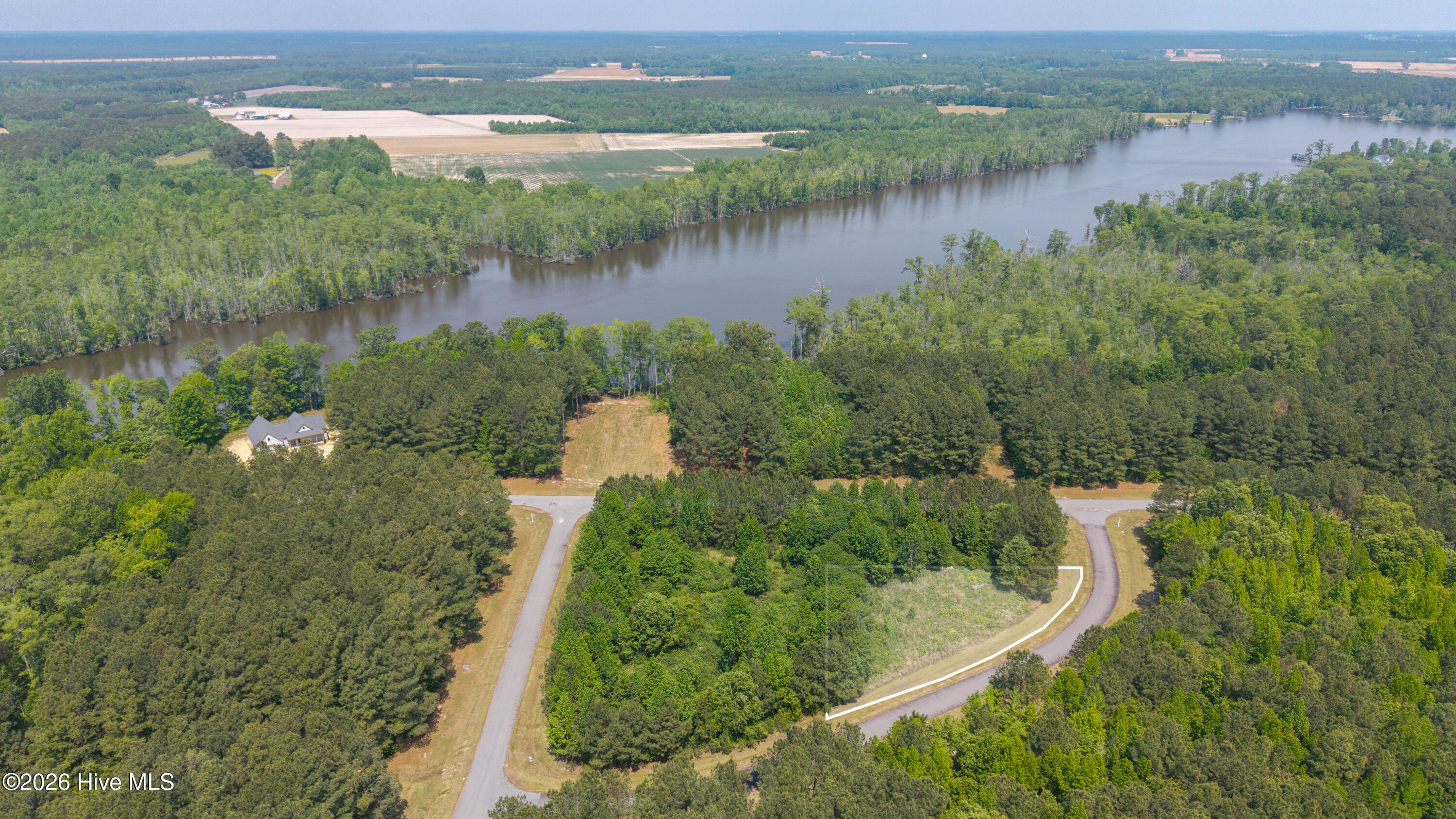 210 Winfall Court Edenton, NC 27932 - Photo 5 of 13 210 Winfall Circle-04