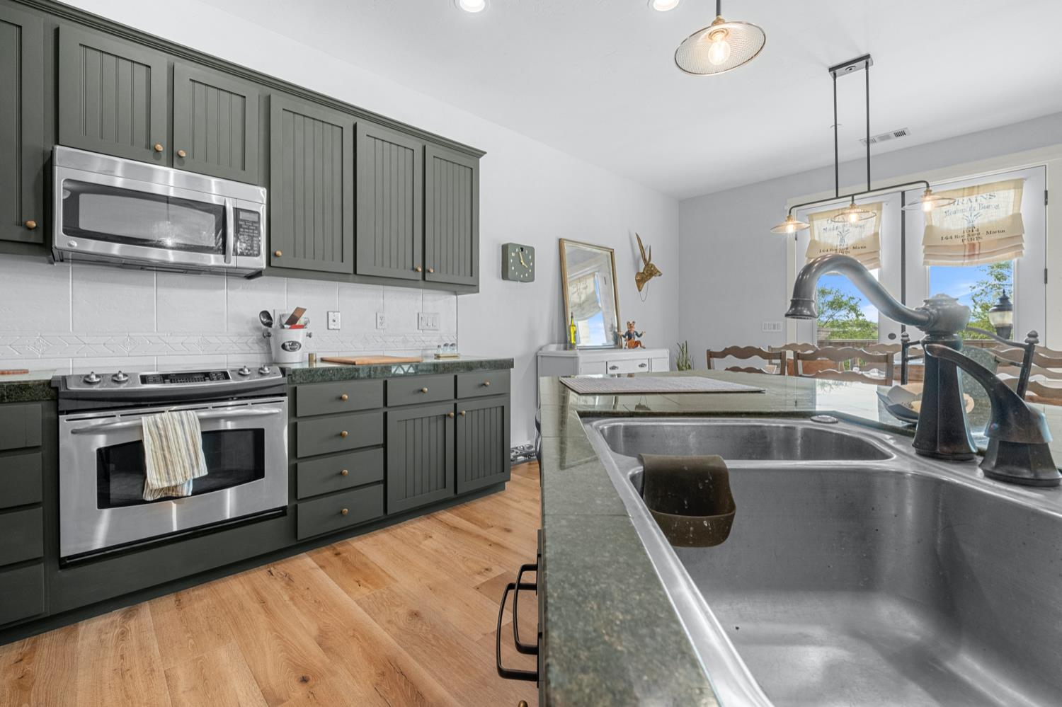 225 Stone Street Copperopolis, CA 95228 - Photo 3 of 27