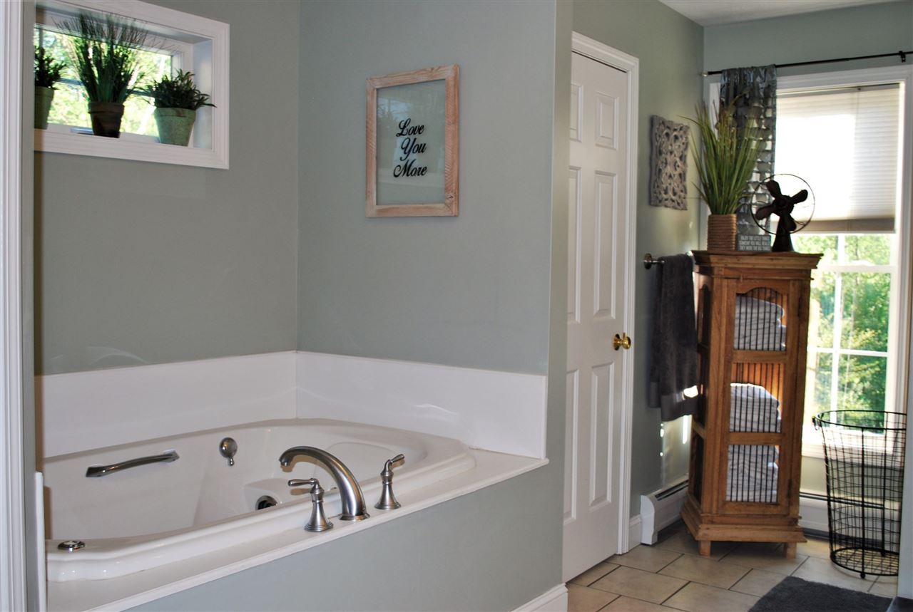 21 Fox Farm Road New Ipswich, NH 03071 - Photo 15 of 26