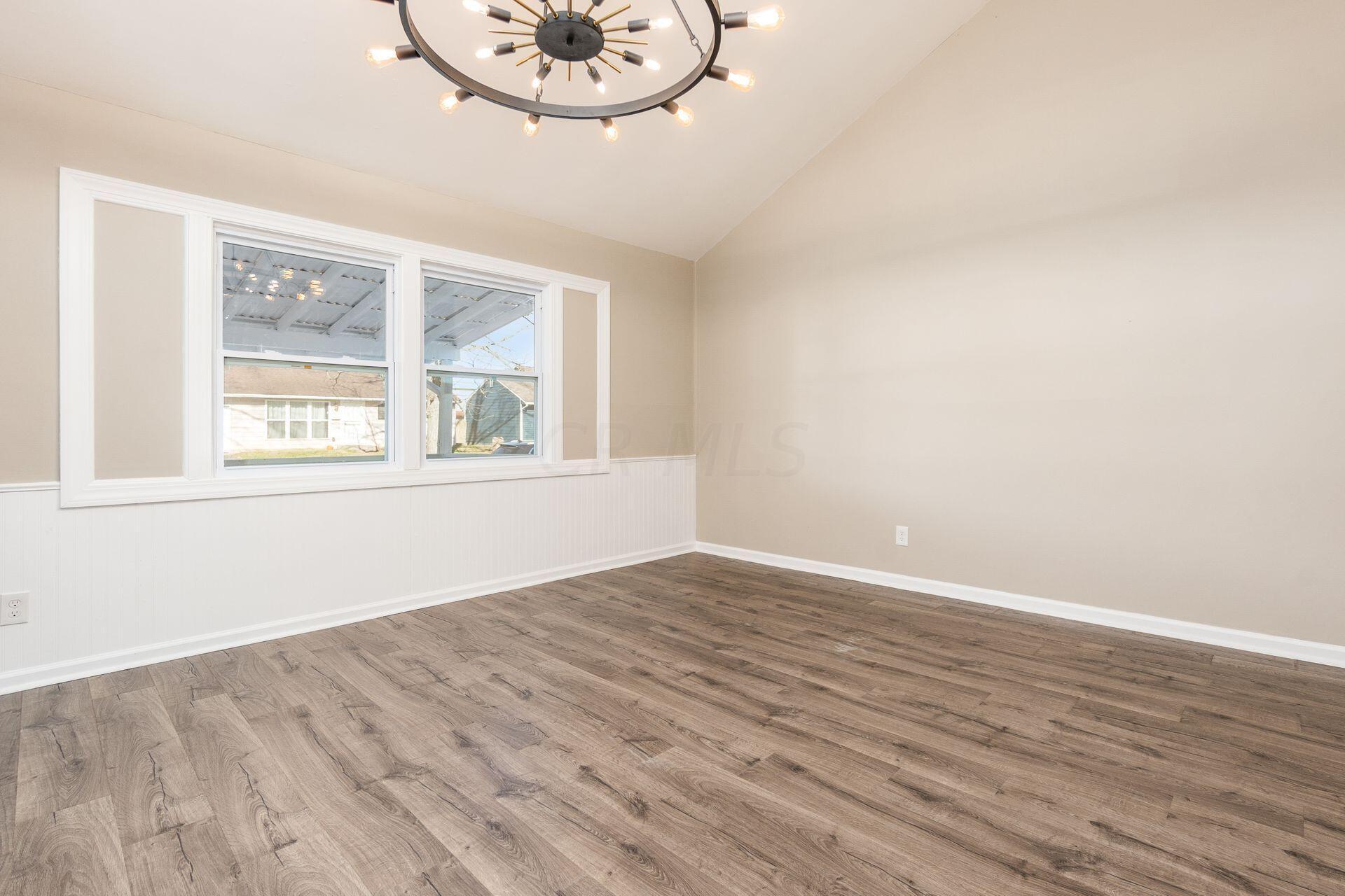 4983 Justin Road Columbus, OH 43227 - Photo 6 of 33 008_307f9cb_i 4983 Justin 014