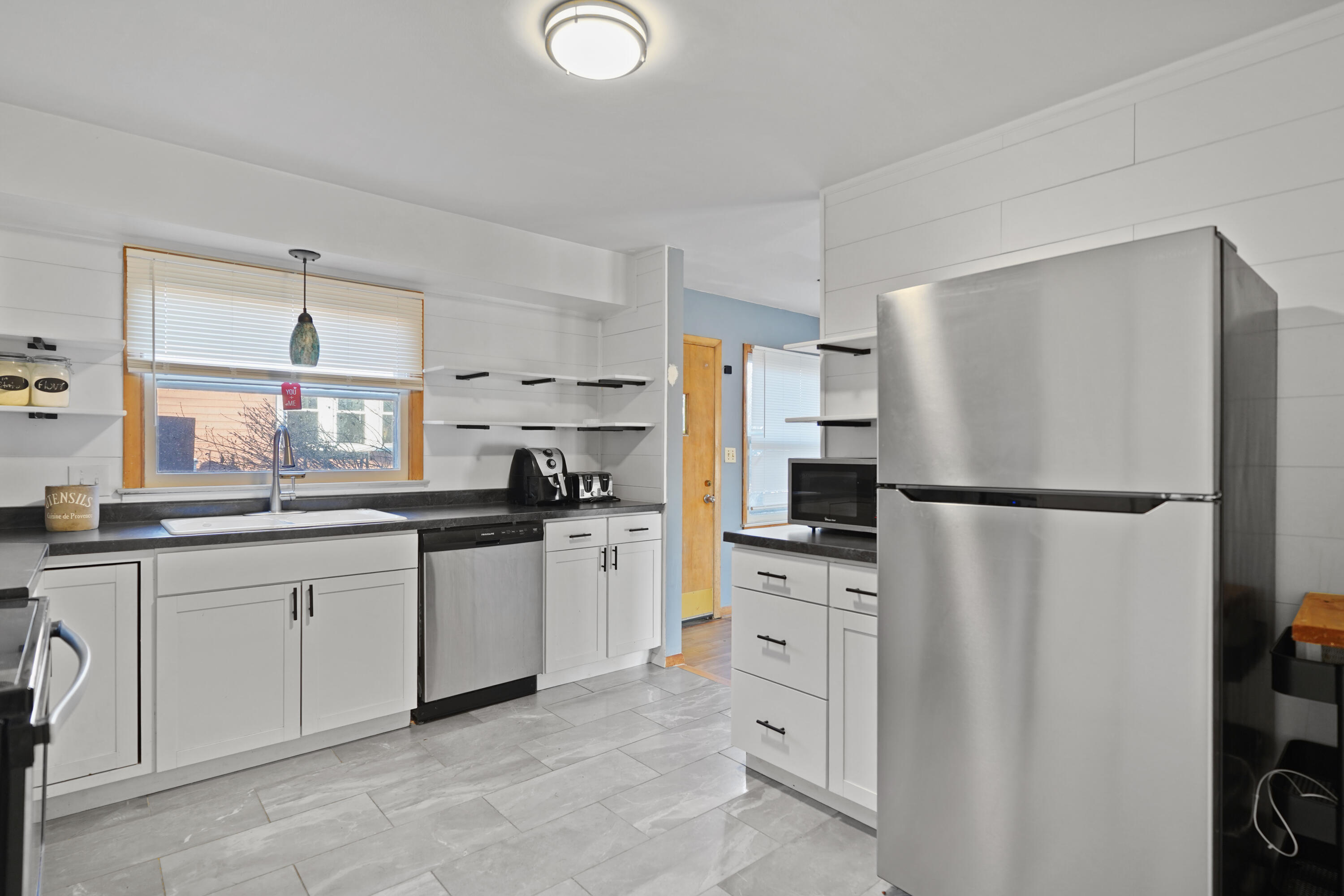 3500 21st Street Racine, WI 53405 - Photo 10 of 34 10