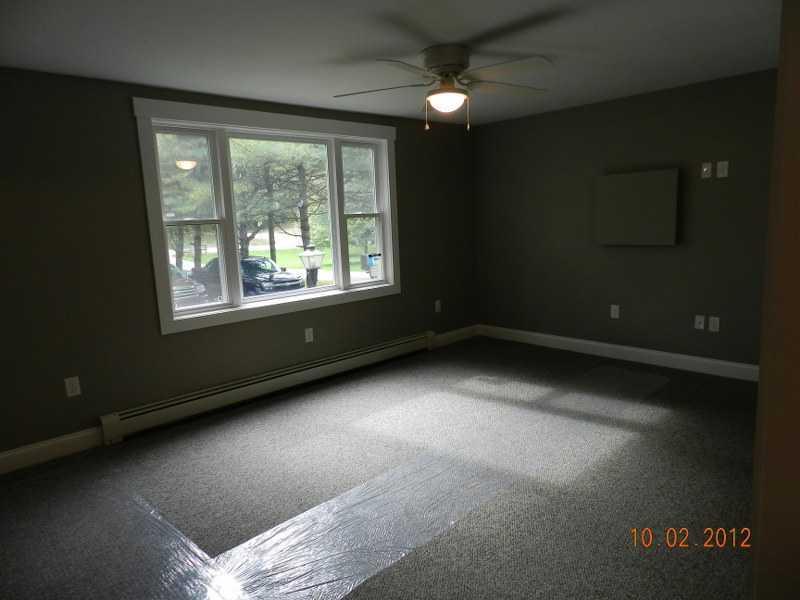52 Running Brook Road Windham, ME 04062 - Photo 16 of 18 Living Room.