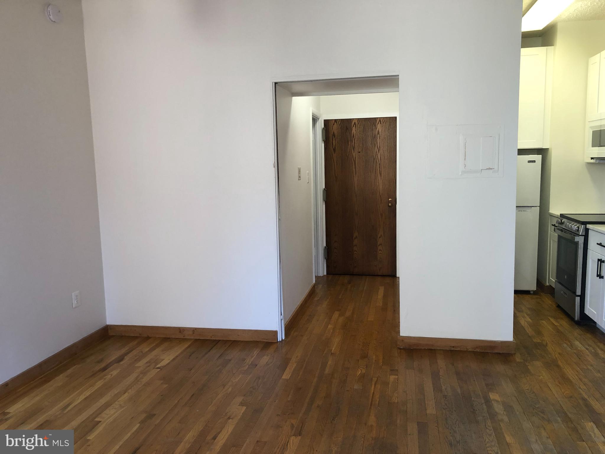 1615 Q Street Northwest, Unit 406 Washington, DC 20009 - Photo 7 of 21 Open & Light Filled Space