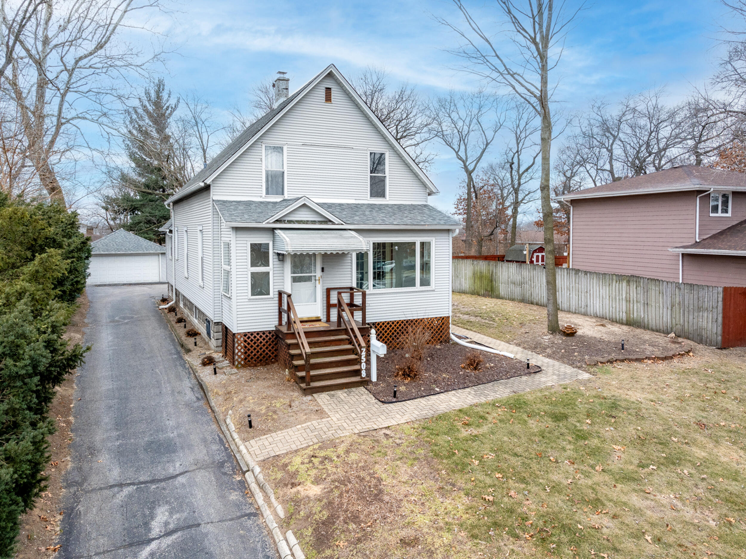 2508 Ridge Road Highland, IN 46322 - Photo 1 of 46 2500x1873