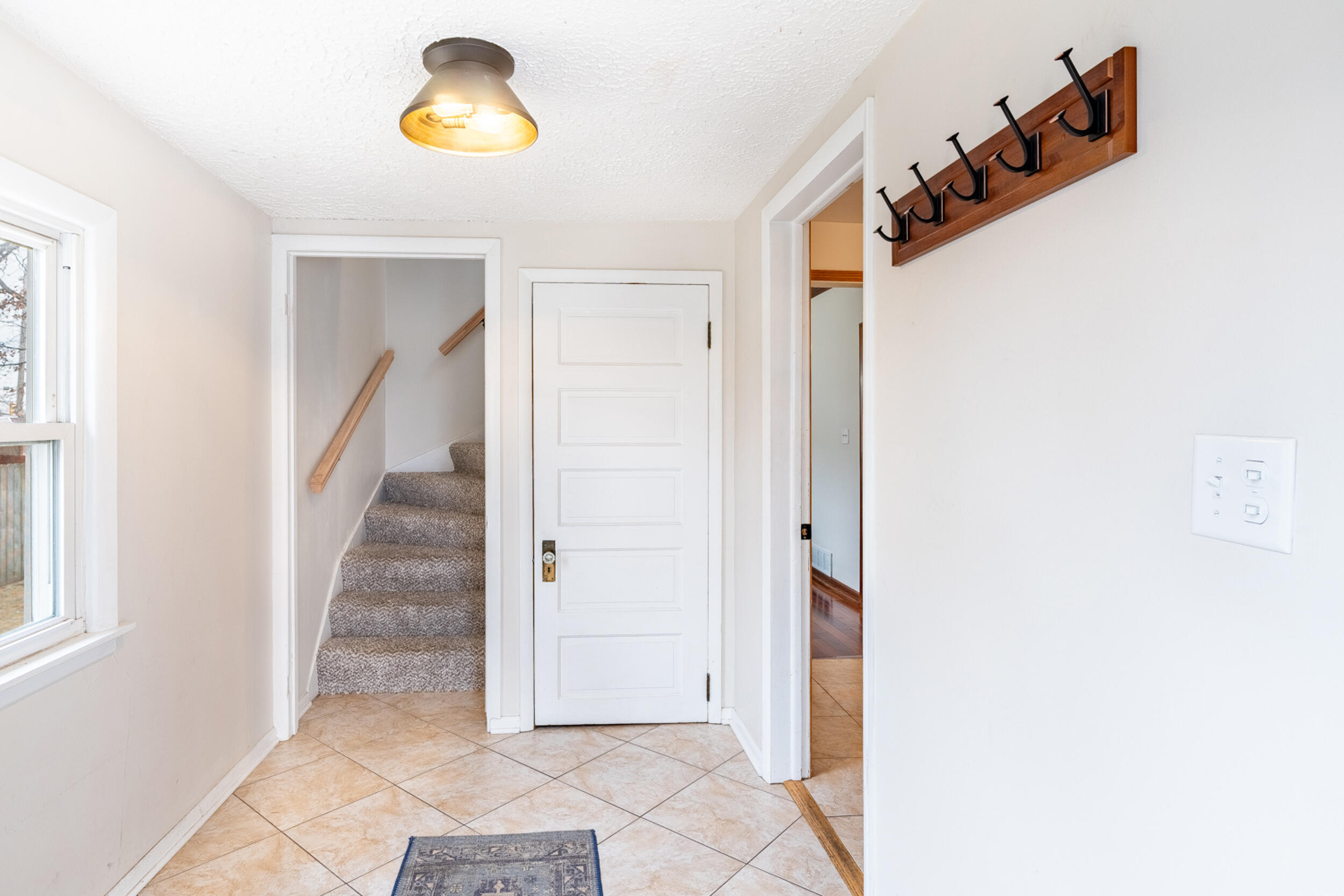 2508 Ridge Road Highland, IN 46322 - Photo 24 of 46 2500x1667