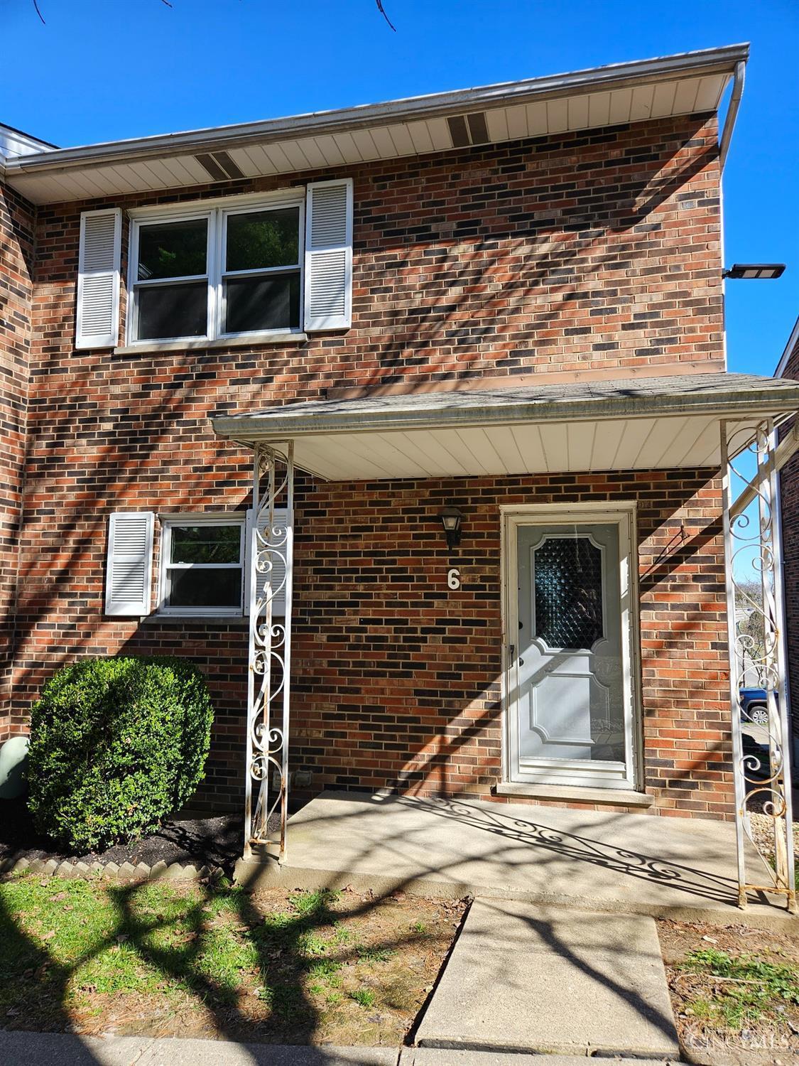 5638 Springdale Road, Unit 6 Cincinnati, OH 45251 - Photo 1 of 14