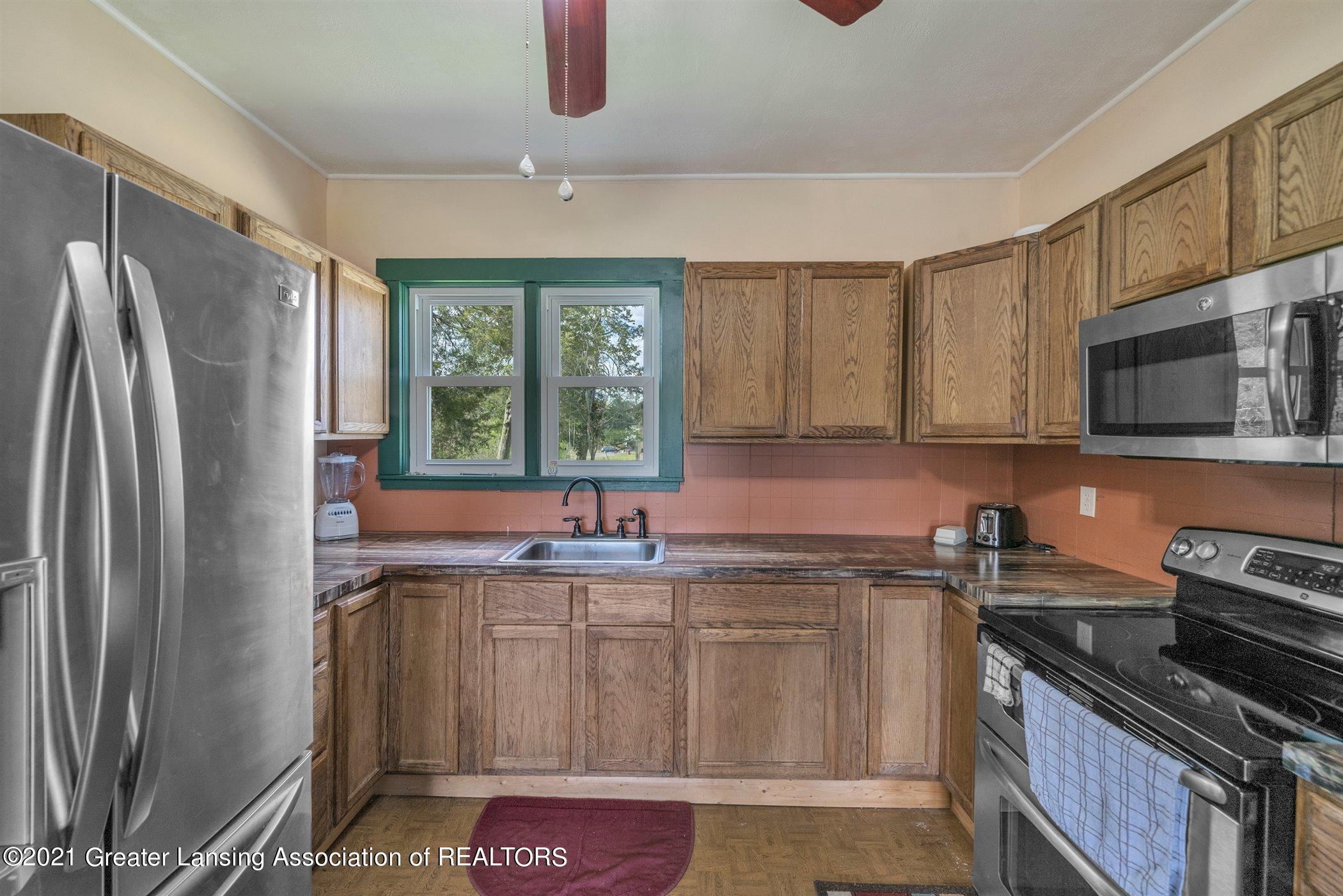 10841 Colby Lake Road Perry, MI 48872 - Photo 18 of 56 18-10841 Colby Lake Rd-Windowstill-Real-