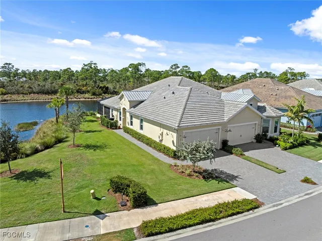 $799,900 | 6933 Saona Court, Naples, FL 34113