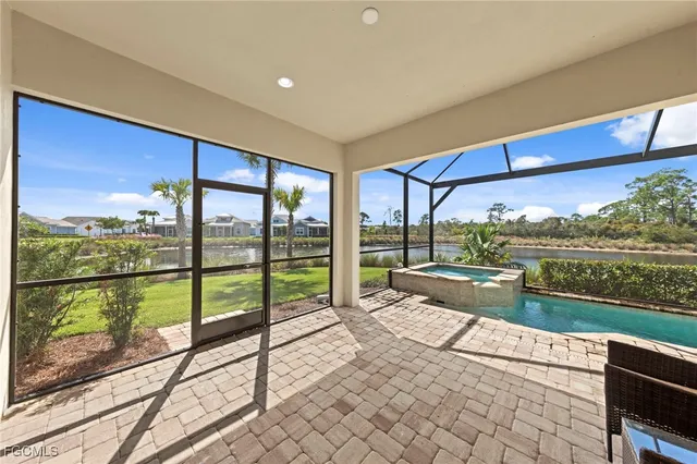 $799,900 | 6933 Saona Court, Naples, FL 34113