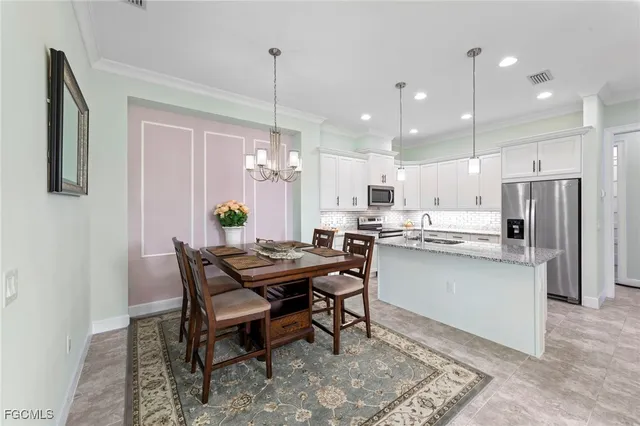 $799,900 | 6933 Saona Court, Naples, FL 34113