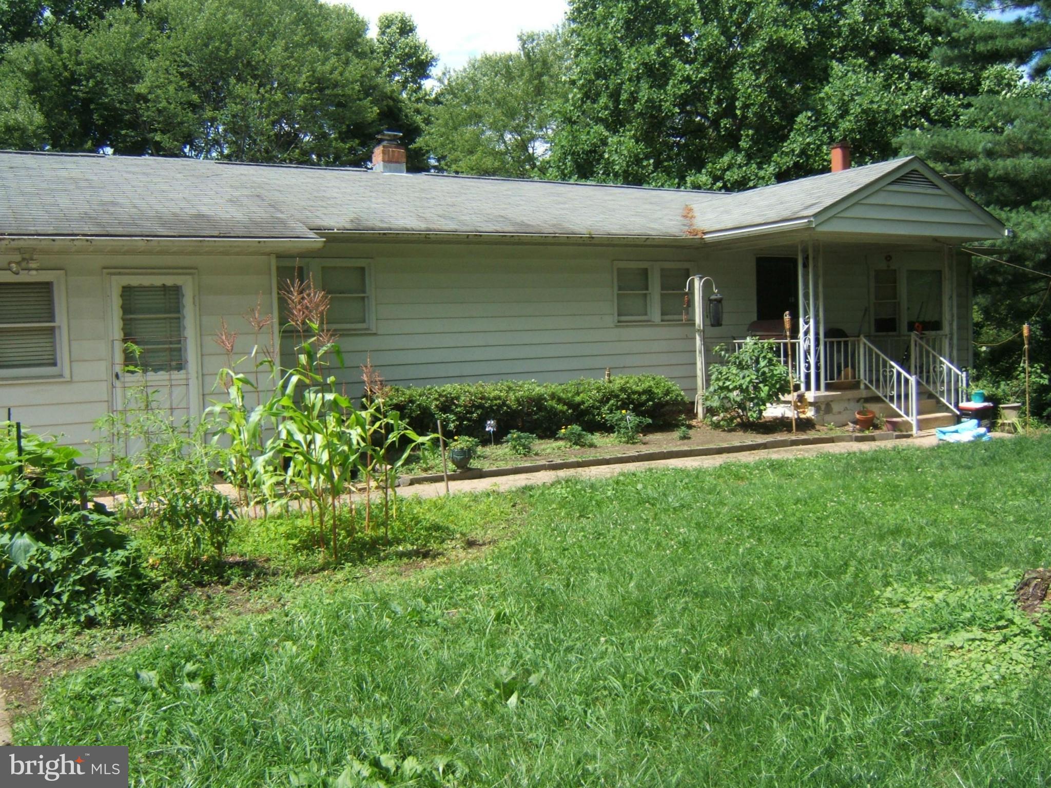 Exterior (Front)