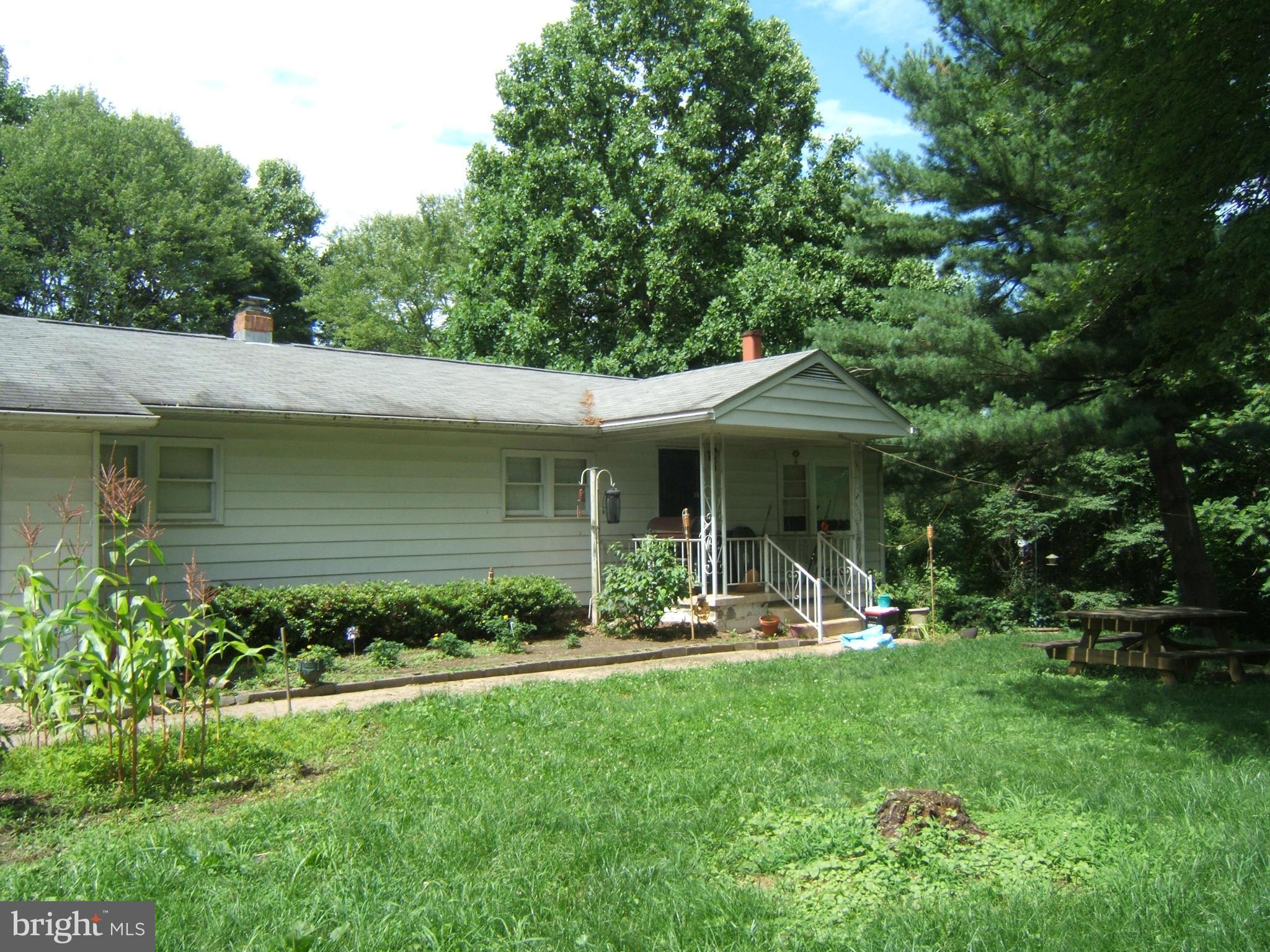 Exterior (Front)