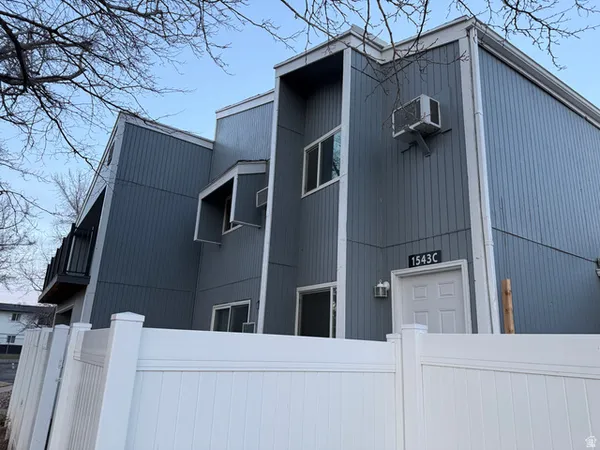 $259,900 | 1543 East 750 South, Unit C5, Clearfield, UT 84015