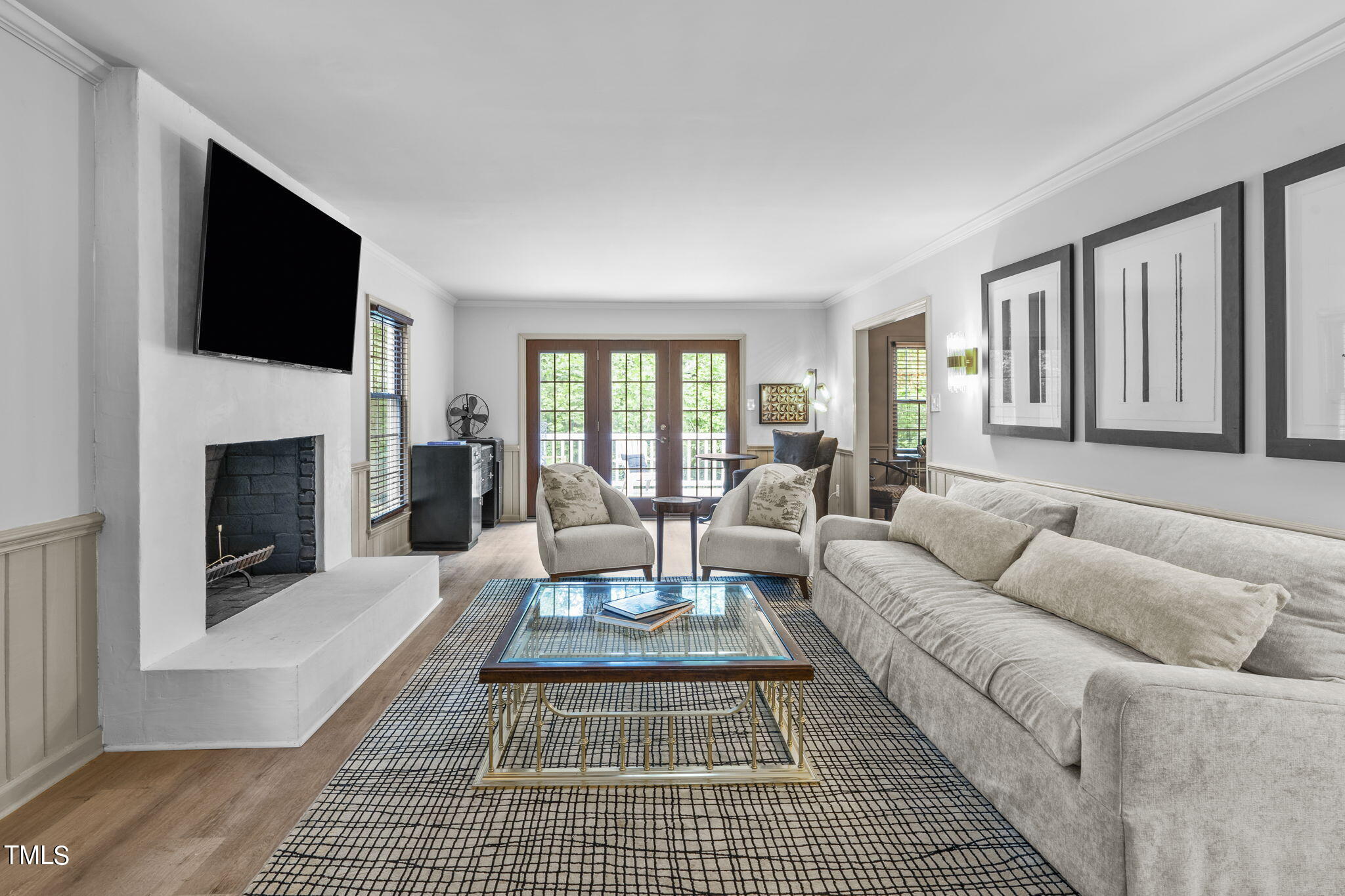 5701 Setter Circle Raleigh, NC 27609 - Photo 14 of 39 LIVING ROOM W/FIREPLACE