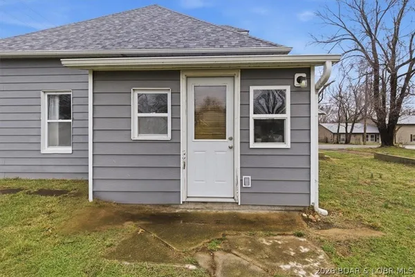 $179,900 | 502 West 6th Street, Eldon, MO 65026