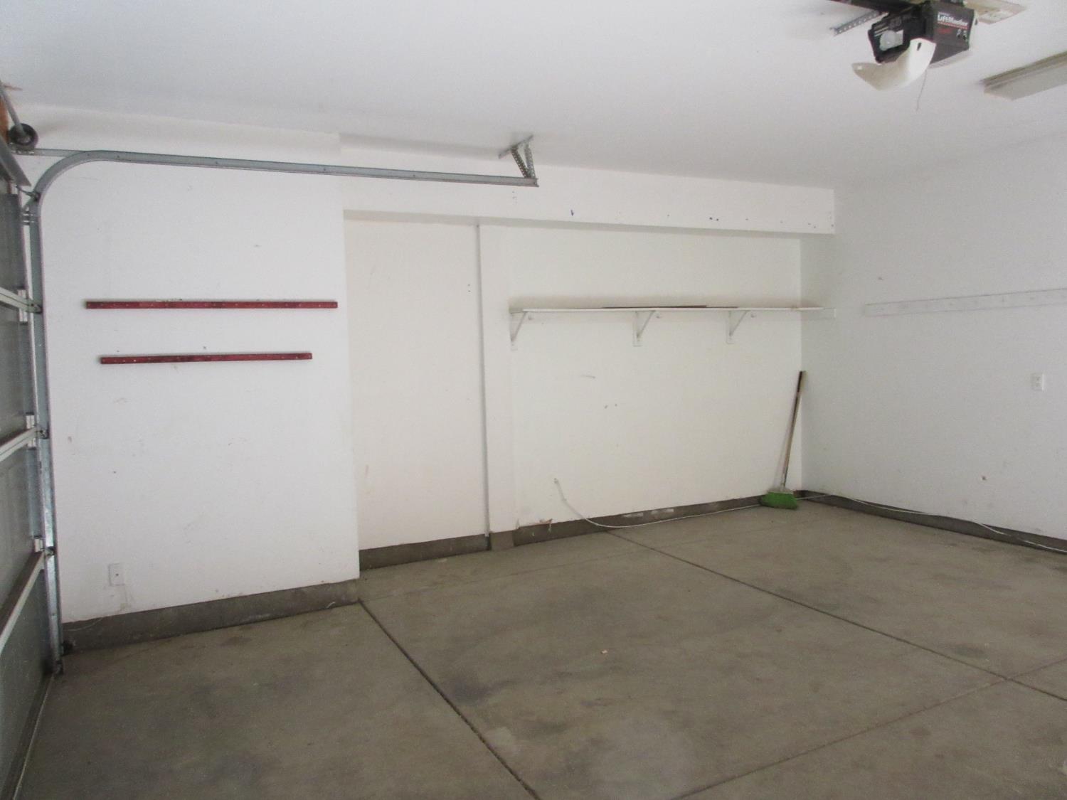 1016 Papaya Street Madera, CA 93638 - Photo 23 of 29 a view of an empty room
