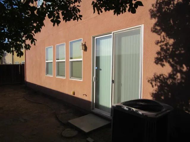 $399,000 | 1016 Papaya Street, Madera, CA 93638