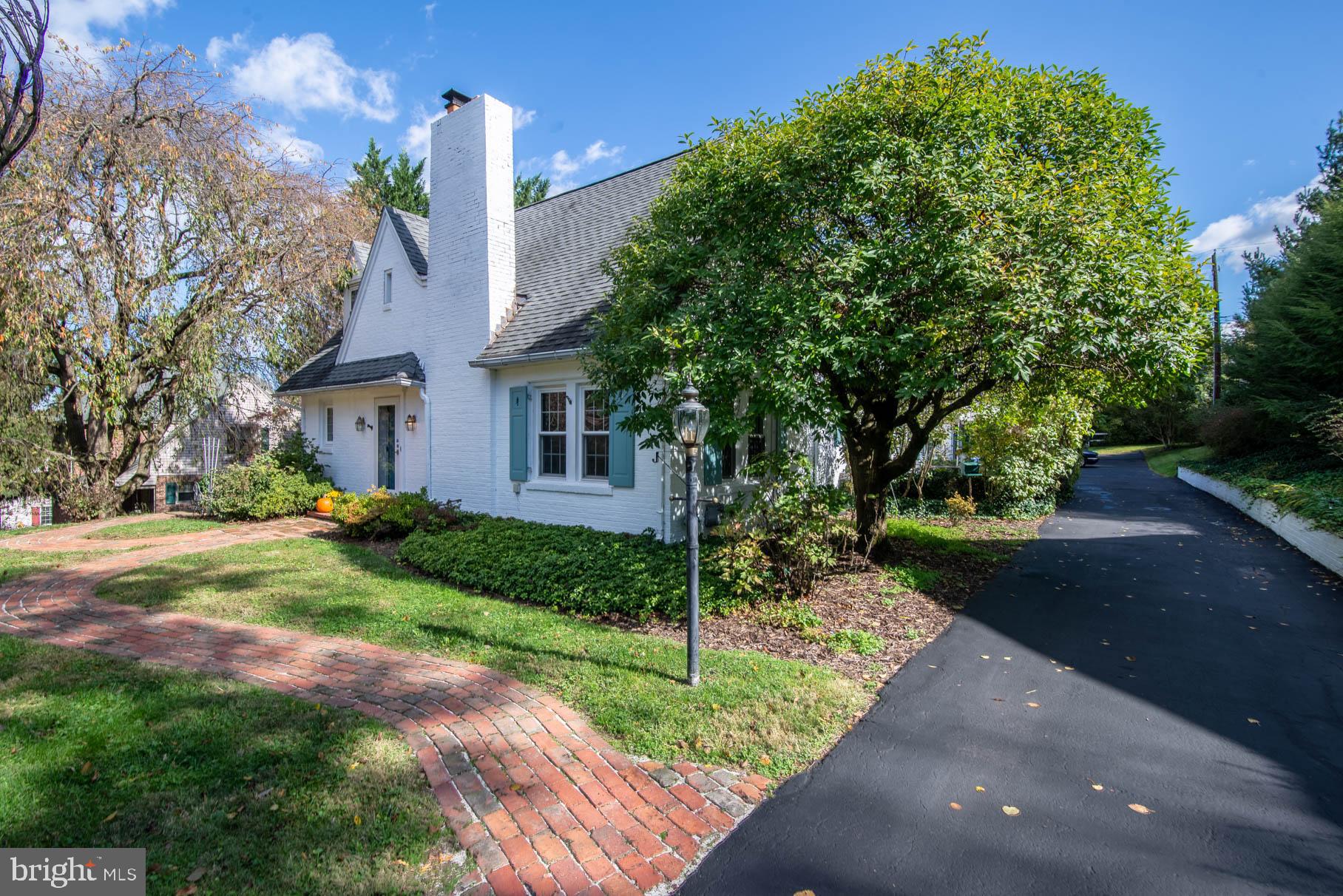 7 Summit Road York, PA 17403 - Photo 3 of 53 Gallery Image 3