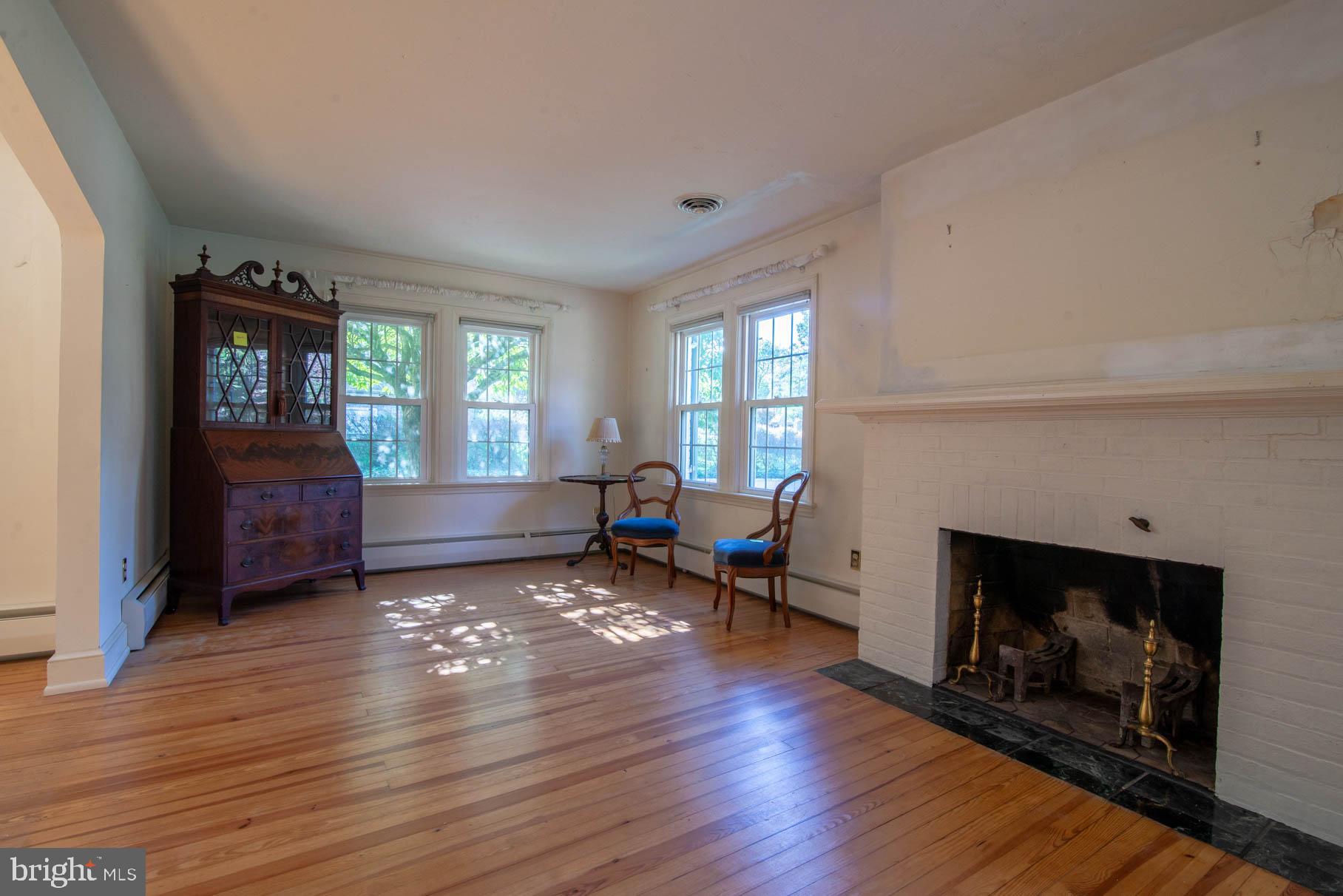 7 Summit Road York, PA 17403 - Photo 7 of 53 Gallery Image 7