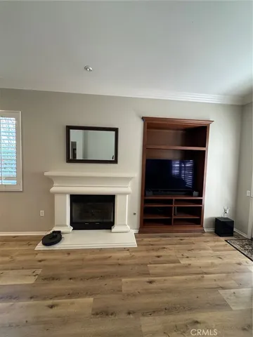 $4,100 | 23733 Noble Fir Court, Valencia, CA 91354