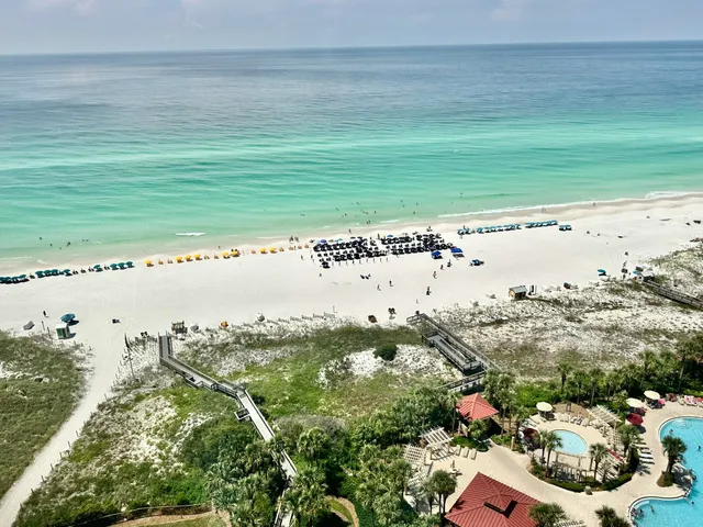 $8,200,000 | 4651 Southwinds Drive, Unit 4651 & 4652, Miramar Beach, FL 32550