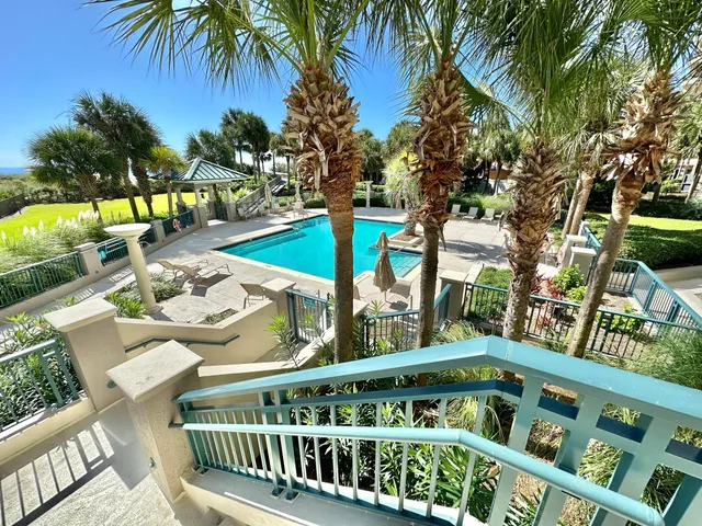 $8,200,000 | 4651 Southwinds Drive, Unit 4651 & 4652, Miramar Beach, FL 32550