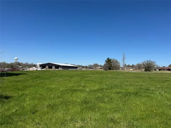 $525,000 | 2301 Mangum Street, Commerce, TX 75428