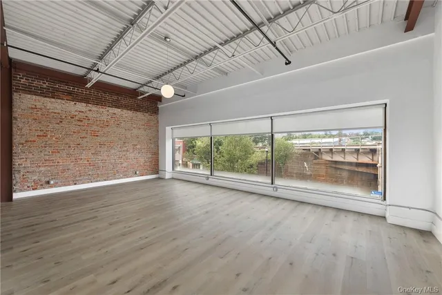 $3,000 | 189 North Main Street, Unit 2, Port Chester, NY 10573