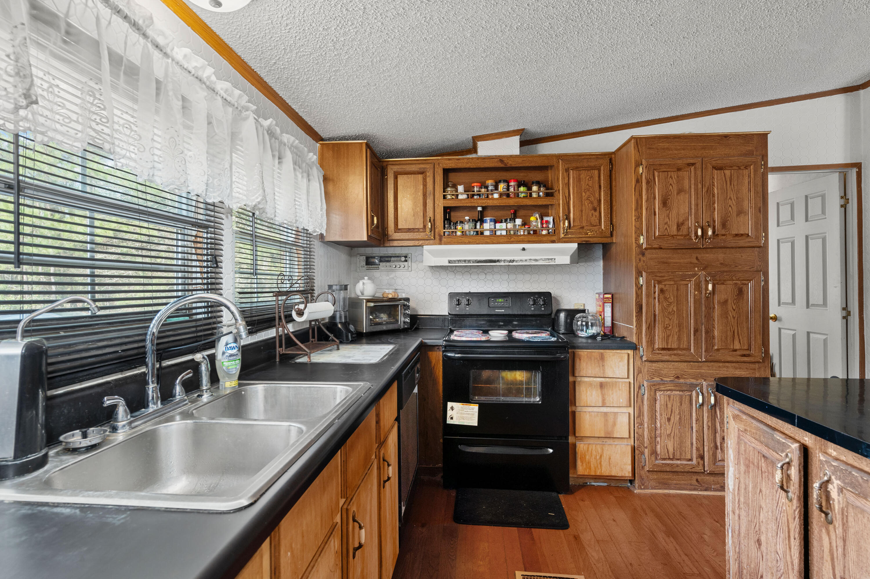 67 Channie Lane Walterboro, SC 29488 - Photo 14 of 28 13