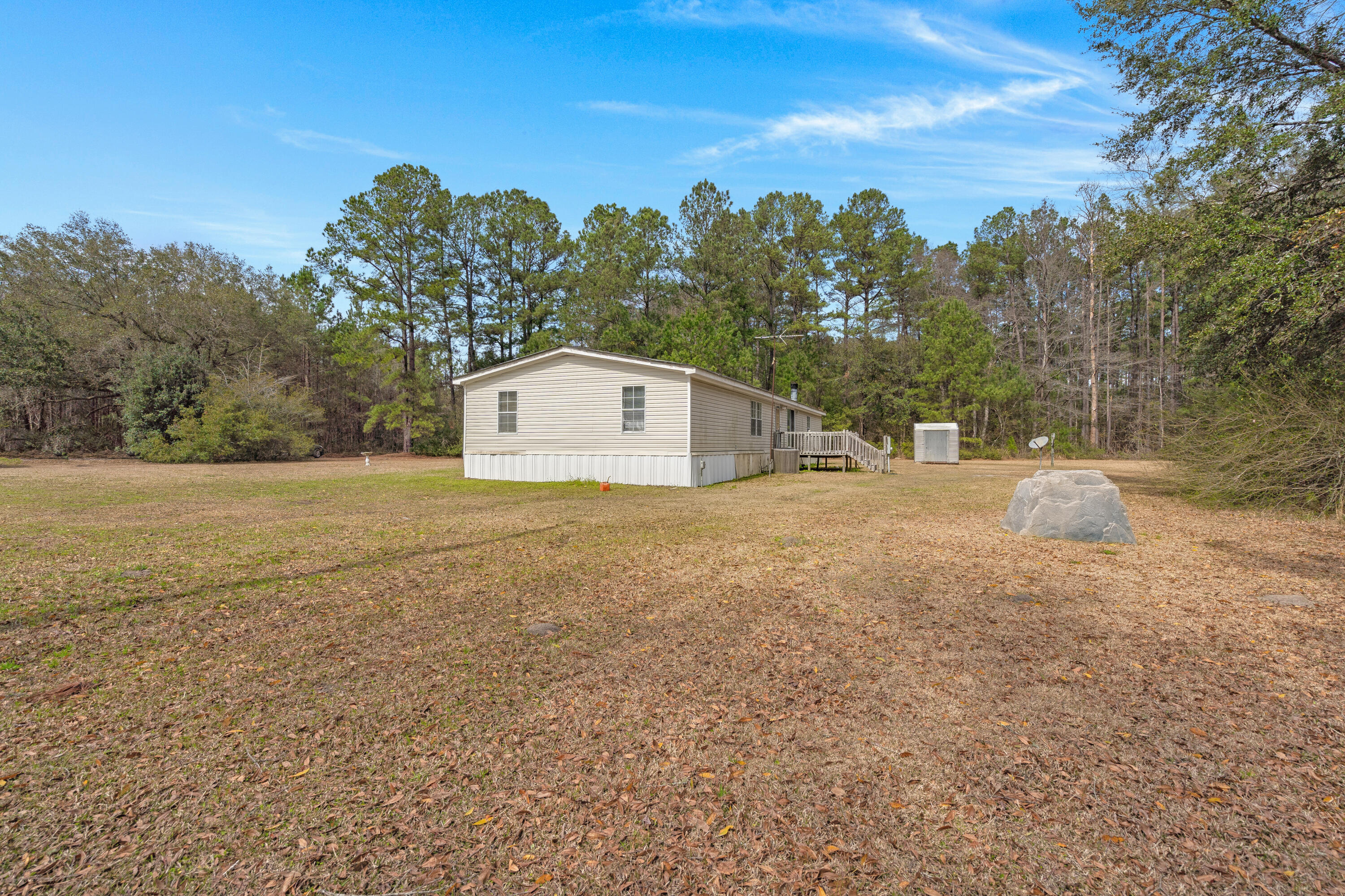 67 Channie Lane Walterboro, SC 29488 - Photo 3 of 28 29