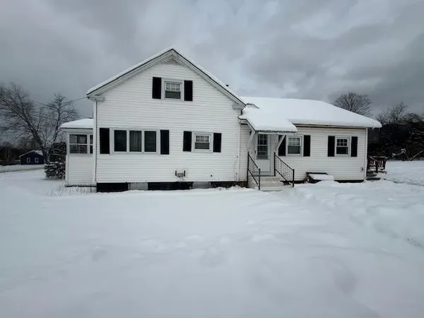 $279,000 | 380 Stratton Road, Rutland, VT 05701