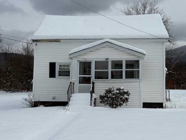380 Stratton Road Rutland, VT 05701 - Photo 3 of 25