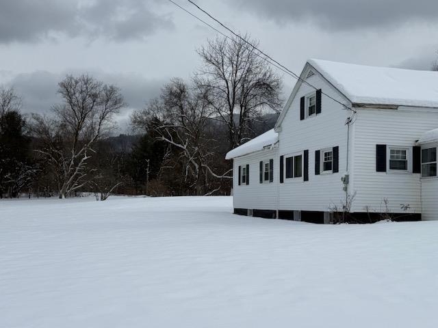 380 Stratton Road Rutland, VT 05701 - Photo 4 of 25