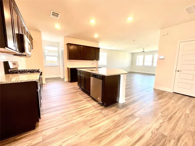 $2,400 | 18021 Umberto Drive, Pflugerville, TX 78660