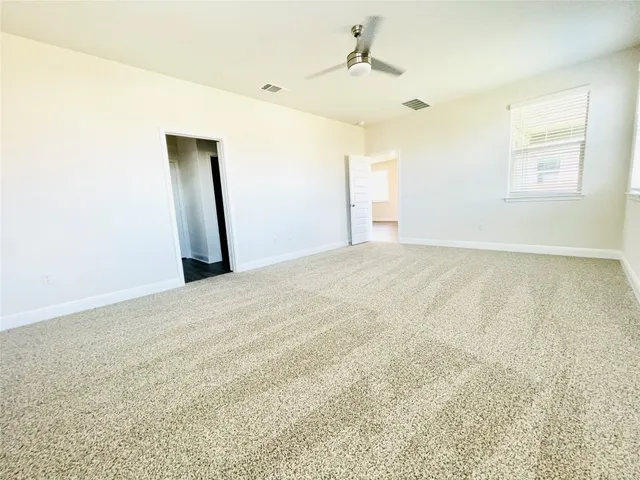 $2,400 | 18021 Umberto Drive, Pflugerville, TX 78660