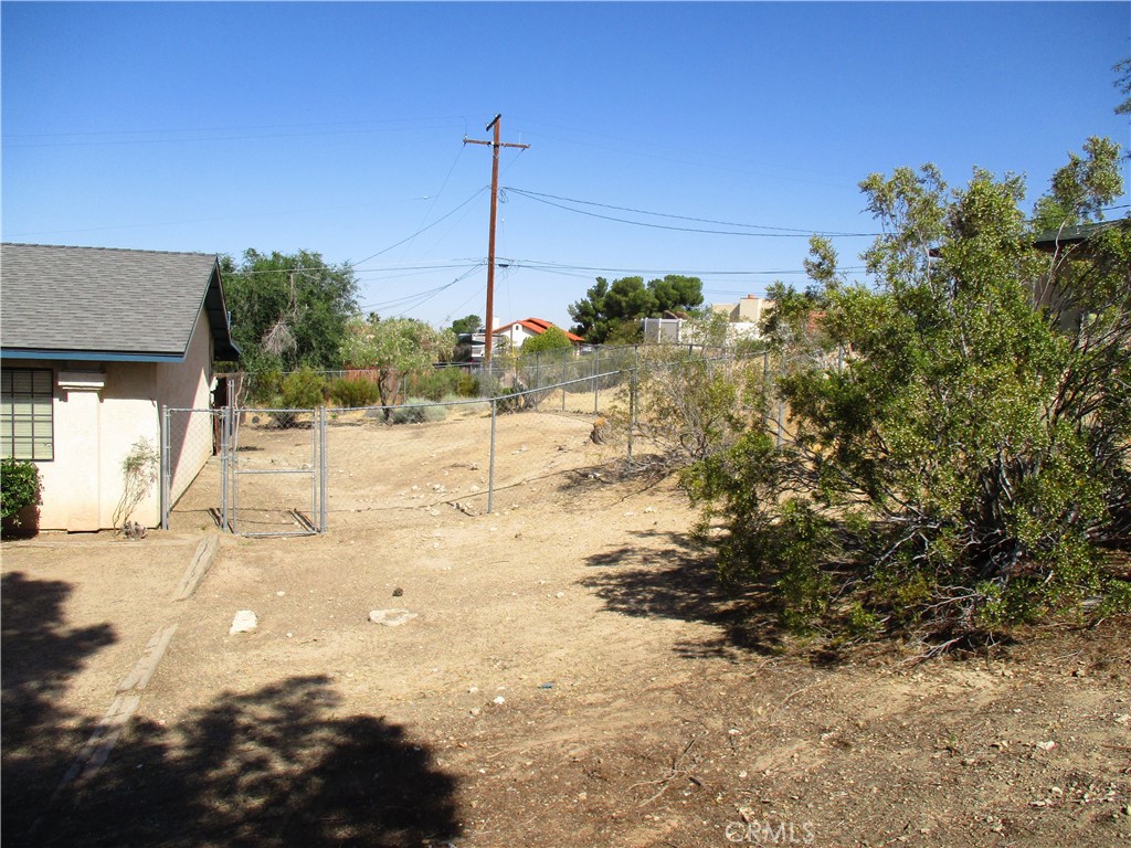15412 Myalon Road Apple Valley, CA 92307 - Photo 55 of 56