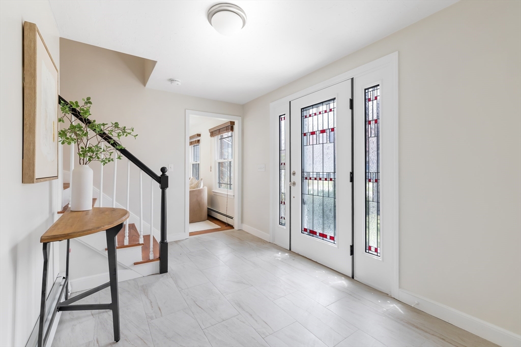 39 Jodie Road Framingham, MA 01702 - Photo 2 of 37