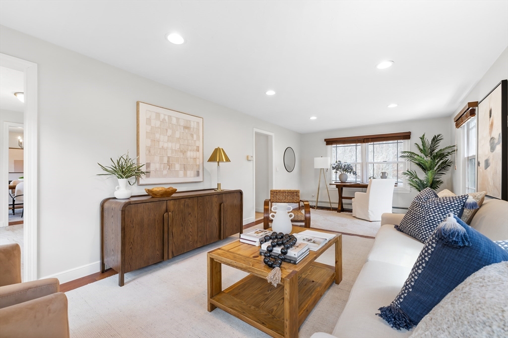 39 Jodie Road Framingham, MA 01702 - Photo 4 of 37