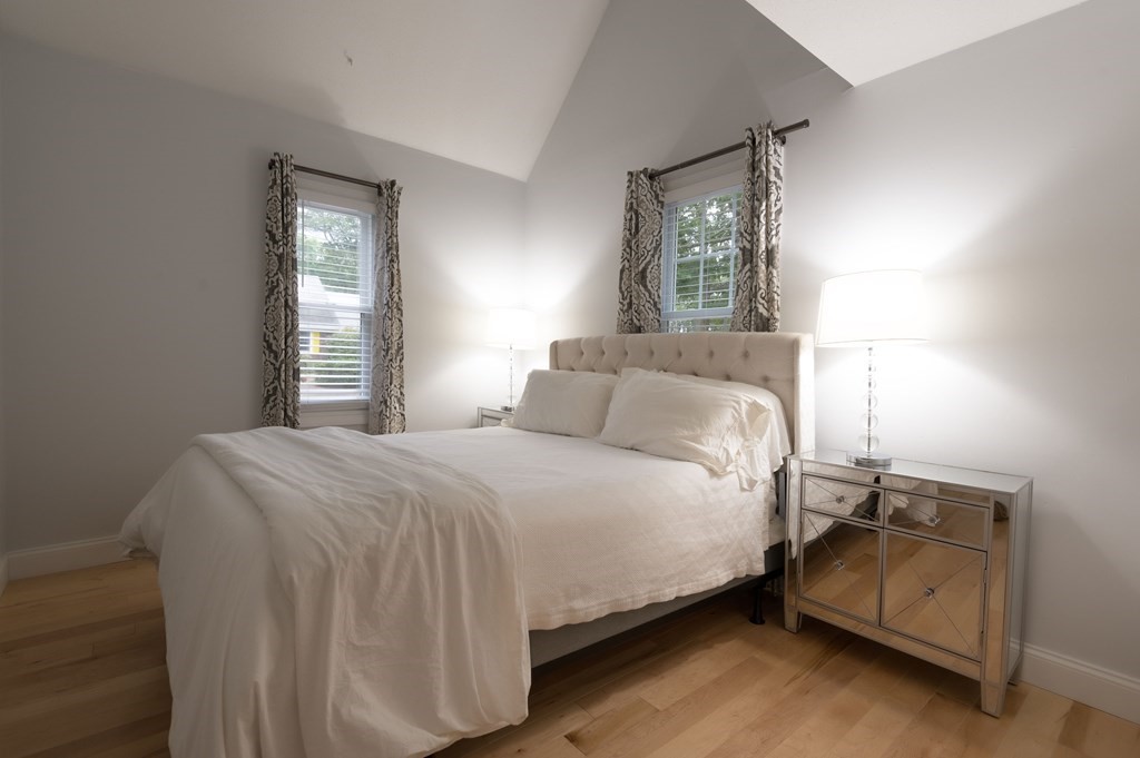 331 Strawberry Hill Road Centerville, MA 02632 - Photo 13 of 24