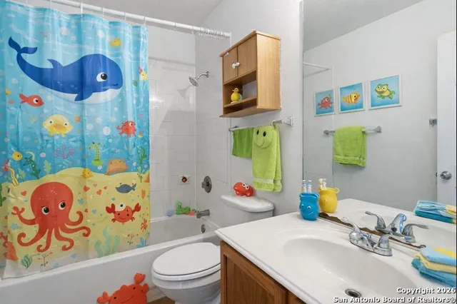 $2,200 | 3803 Pebble Beach, Cibolo, TX 78108