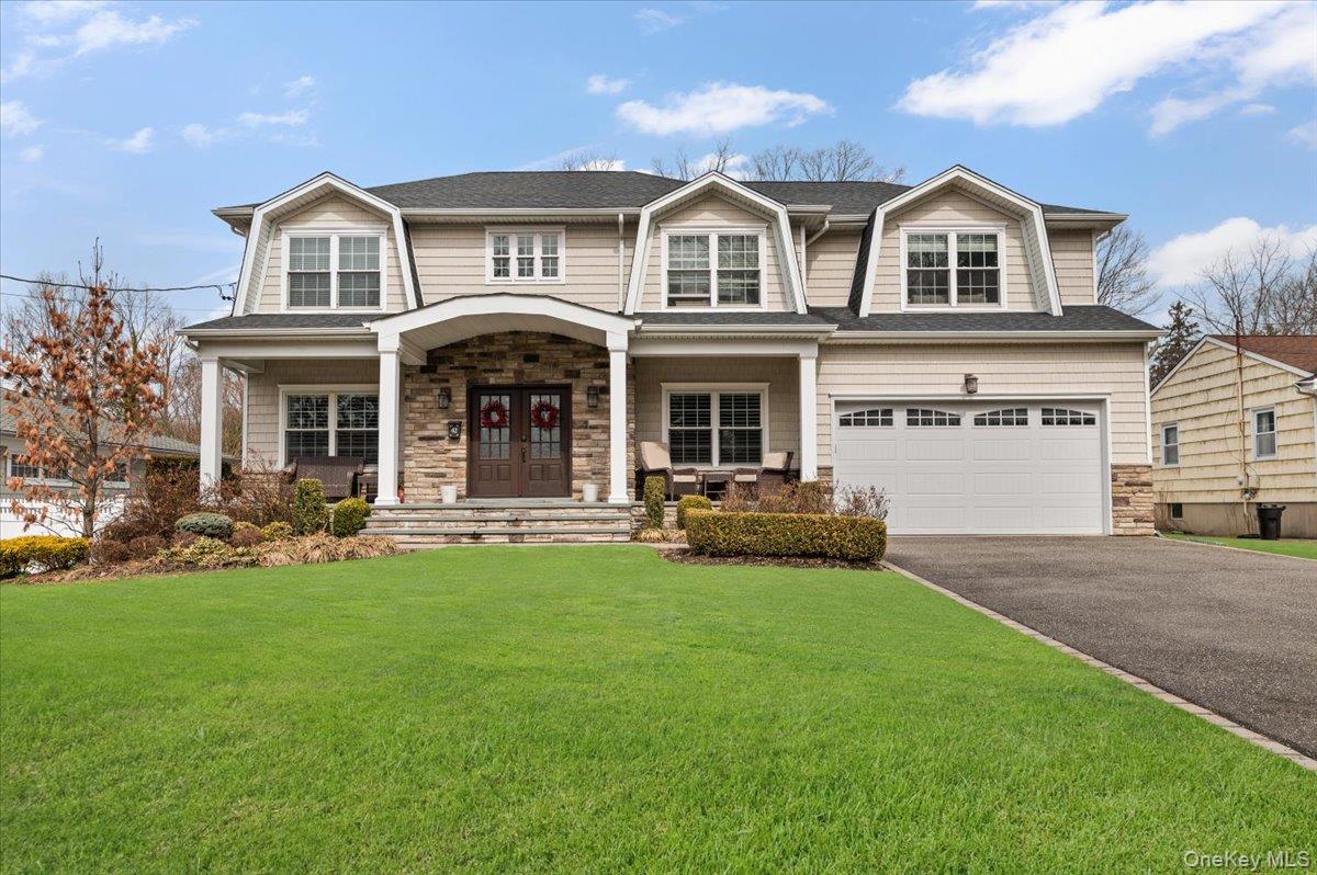 42 Meadowbrook Road Syosset, NY 11791 - Photo 1 of 40