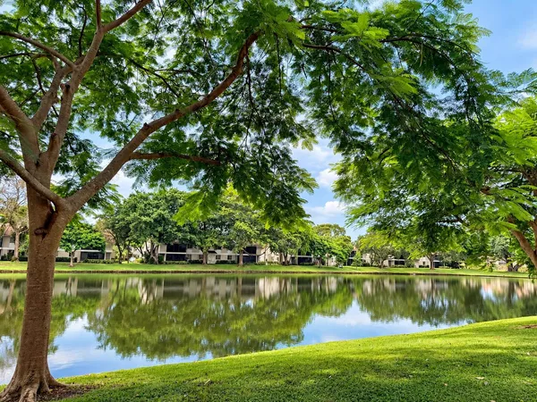$164,900 | 117 Gardens Drive, Unit 104, Pompano Beach, FL 33069